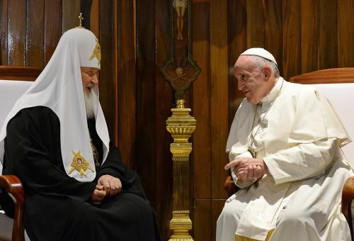 Papst Franziskus und Patriarch Kyrill I. bei ihrem Treffen in Kuba