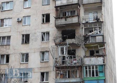 getroffenes Haus in Mariupol
