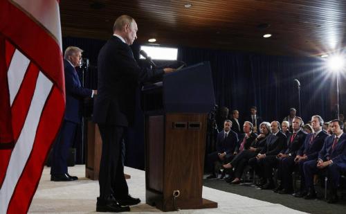 Donald Trump und Wladimir Putin auf einer gemeinsamen Pressekonferenz in Alaska