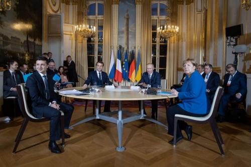 Wolodymyr Selenskyj, Emmanuel Macron, Wladimir Putin, Angela Merkel